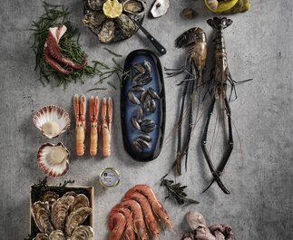 Meeresfrüchte und Kaviar